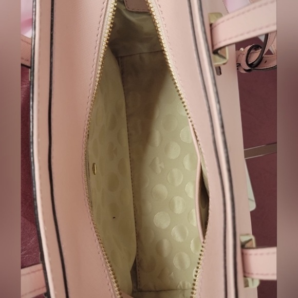Kate Spade Purse - Picture 4 of 9